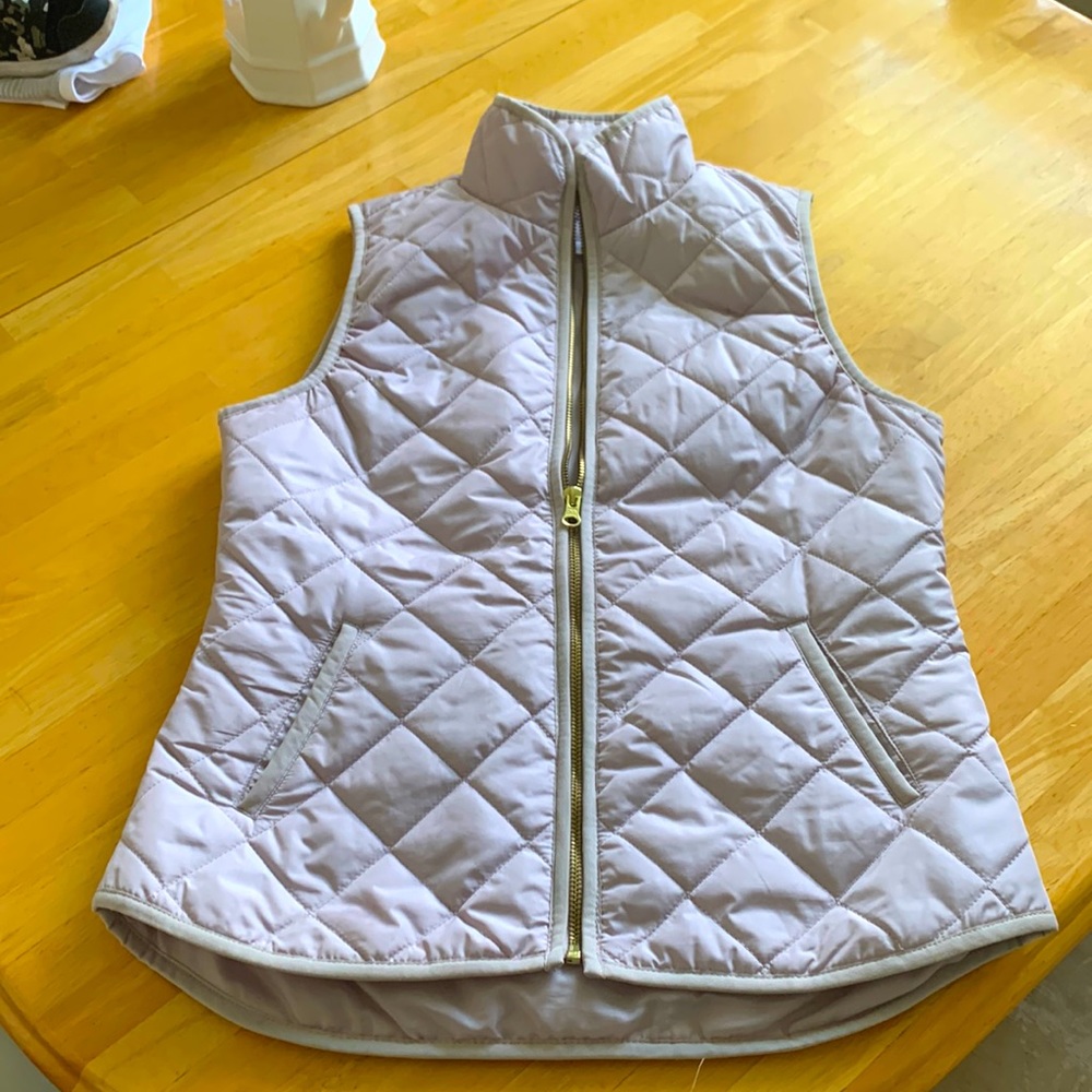 Old Navy zip up vest